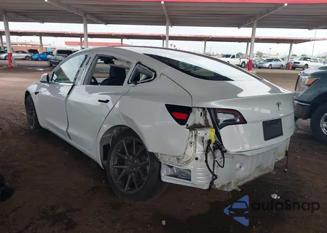 2019 Tesla Model 3 Long Range/Performance из США, поврежденный, VIN 5YJ3E1EB7KF493405